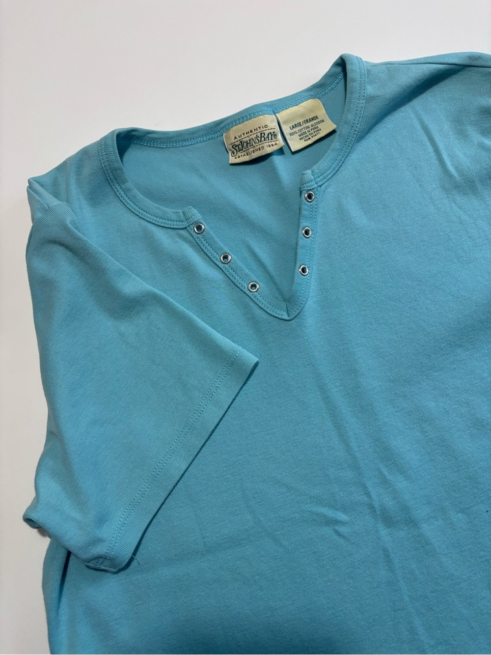 St. John’s Bay Sky Blue Cotton Short Sleeve T-Shirt With Grommet Split Neck